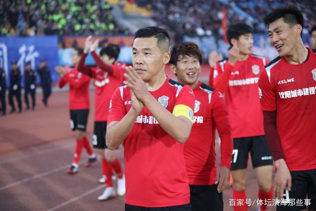 凯尔特人4-1独行侠夺队史第18冠 布朗荣获FMVP