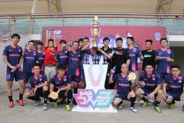 周琦21+17胡金秋伤退 广东再胜广厦总比分2-0