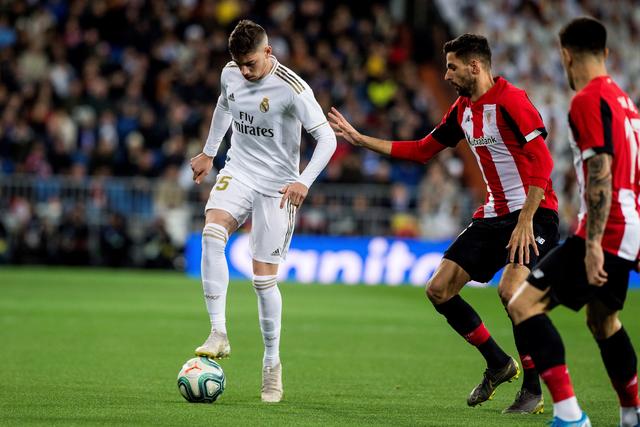 国际足坛中锋身价Top10：哈兰德1.8亿欧元霸榜