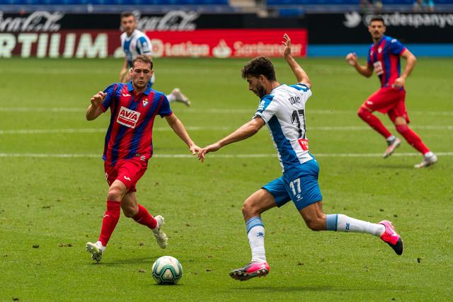 崔永熙登场魔术力克篮网6连胜 猛龙险胜热火