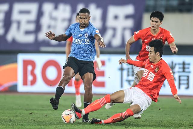 足协2024数字年报：男足职业球员1979人 女足761人
